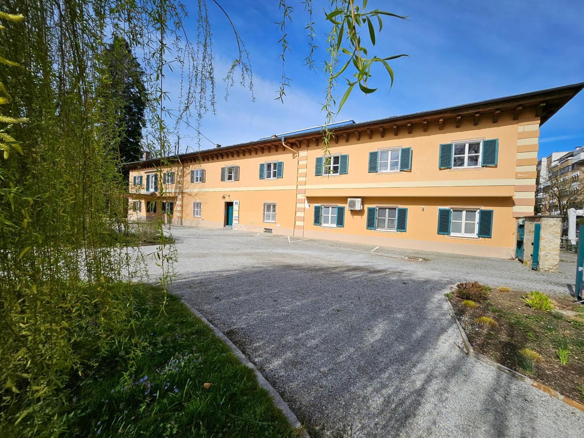 White Flat By Grazrentals With Cool Location & Free Parking Экстерьер фото